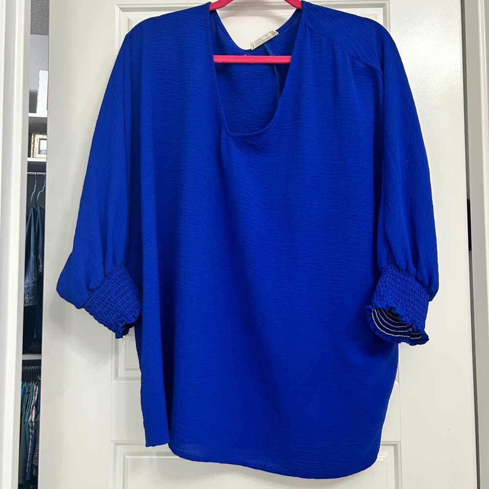 Eesome boutique top